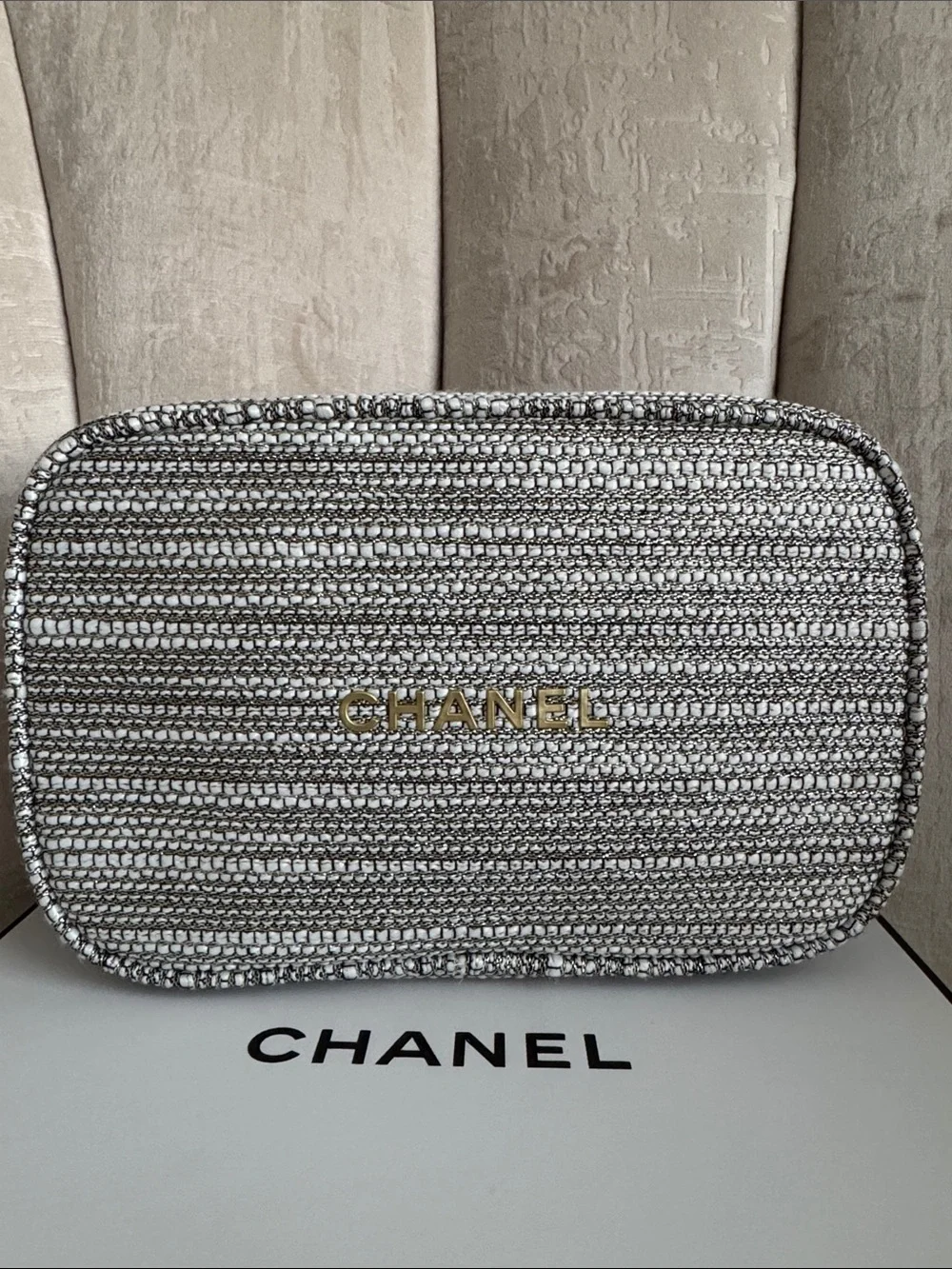 CHANEL Silver Metallic Woven Cosmetic Case with Gold Logo